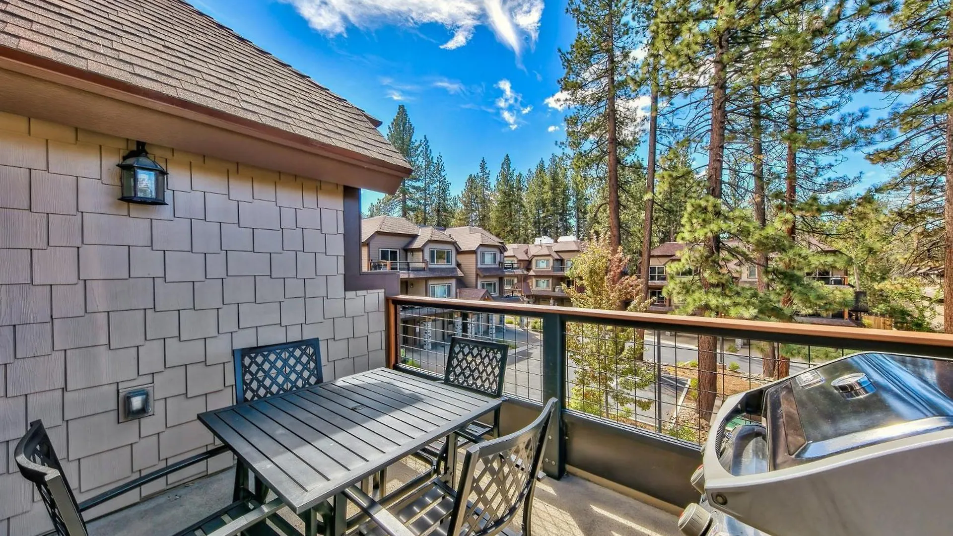 Tahoe Woods 203 At Stateline - Heavenly Slopes Lake Pets サウス・レイクタホ ヴィラ